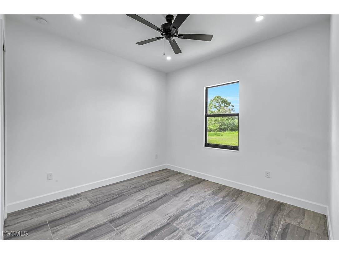 7716 14th Terrace Labelle FL 33935 2025010558 image25