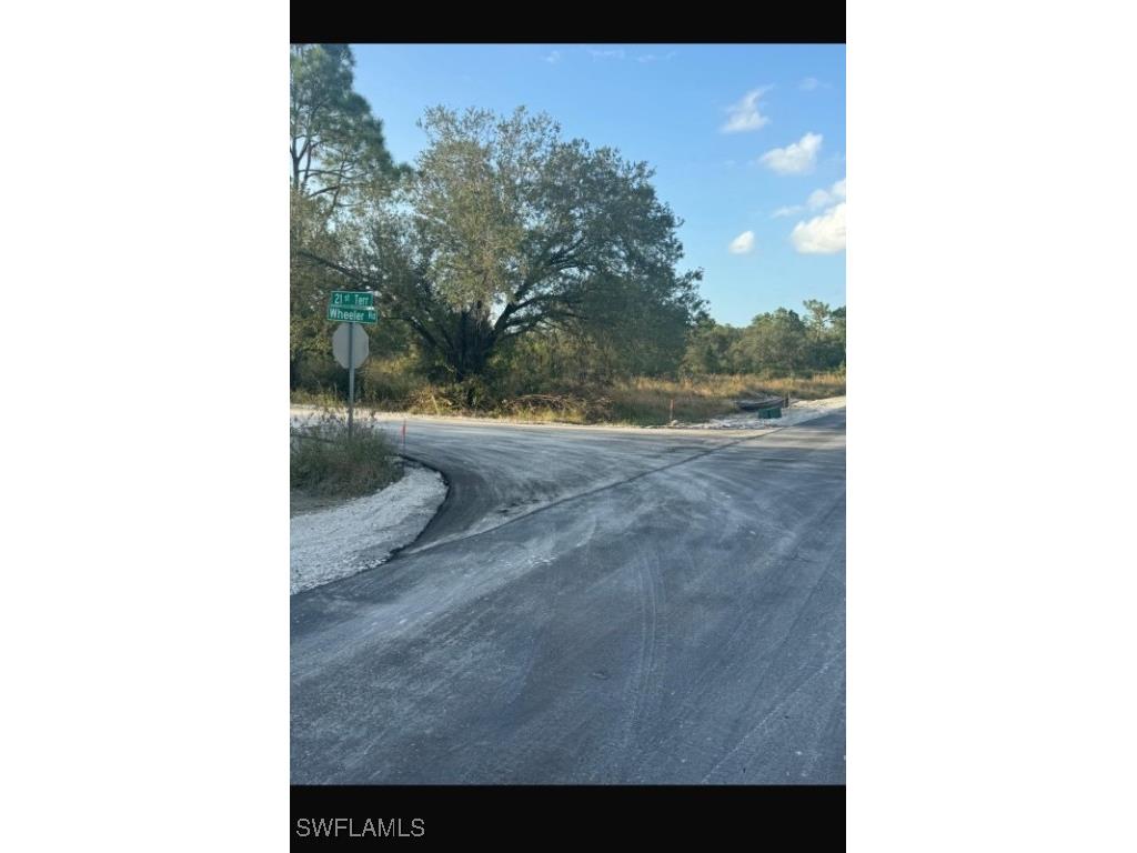 7716 21st Terrace Labelle FL 33935 224099373 image1