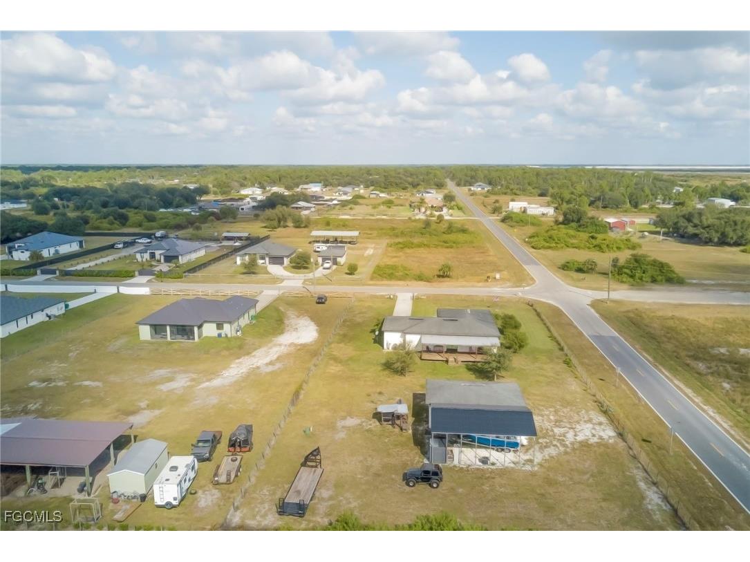 7717 16th Terrace Labelle FL 33935 2025021267 image37