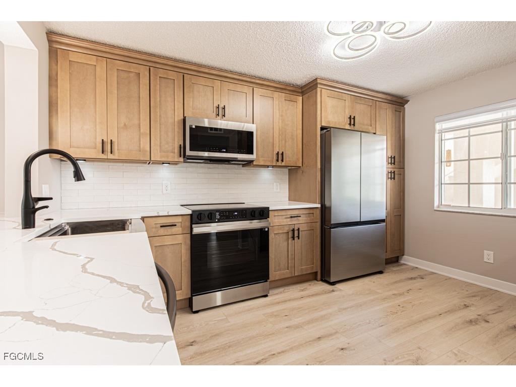 7718 Jewel Lane #101 Naples FL 34109 2025014948 image12