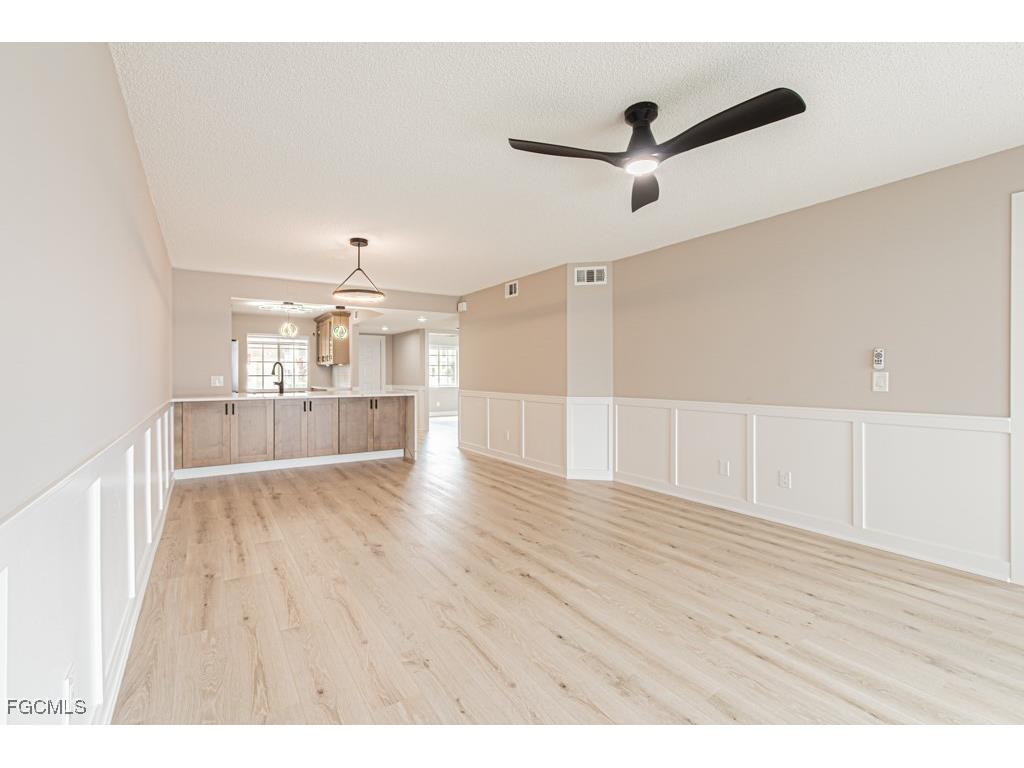 7718 Jewel Lane #101 Naples FL 34109 2025014948 image8