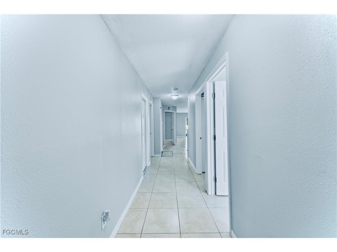 772/774 Holmes Avenue Lehigh Acres FL 33974 2025020984 image4