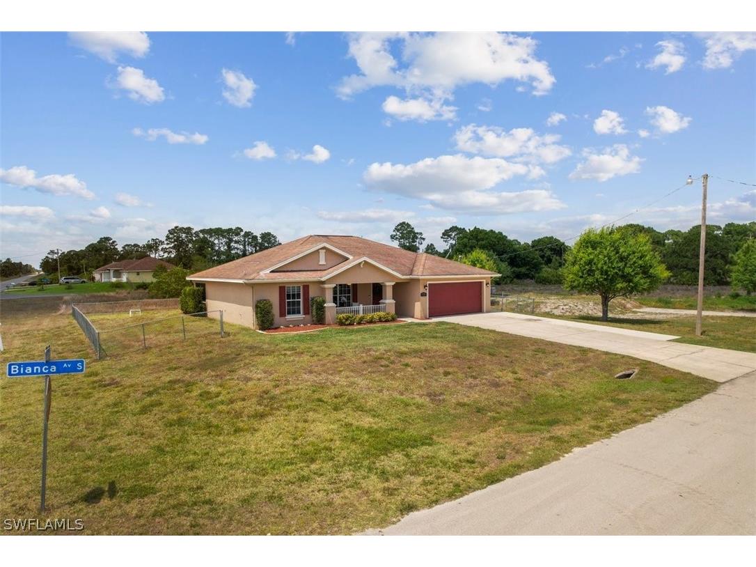 772 Bianca Lehigh Acres FL 33974 224033407 image1