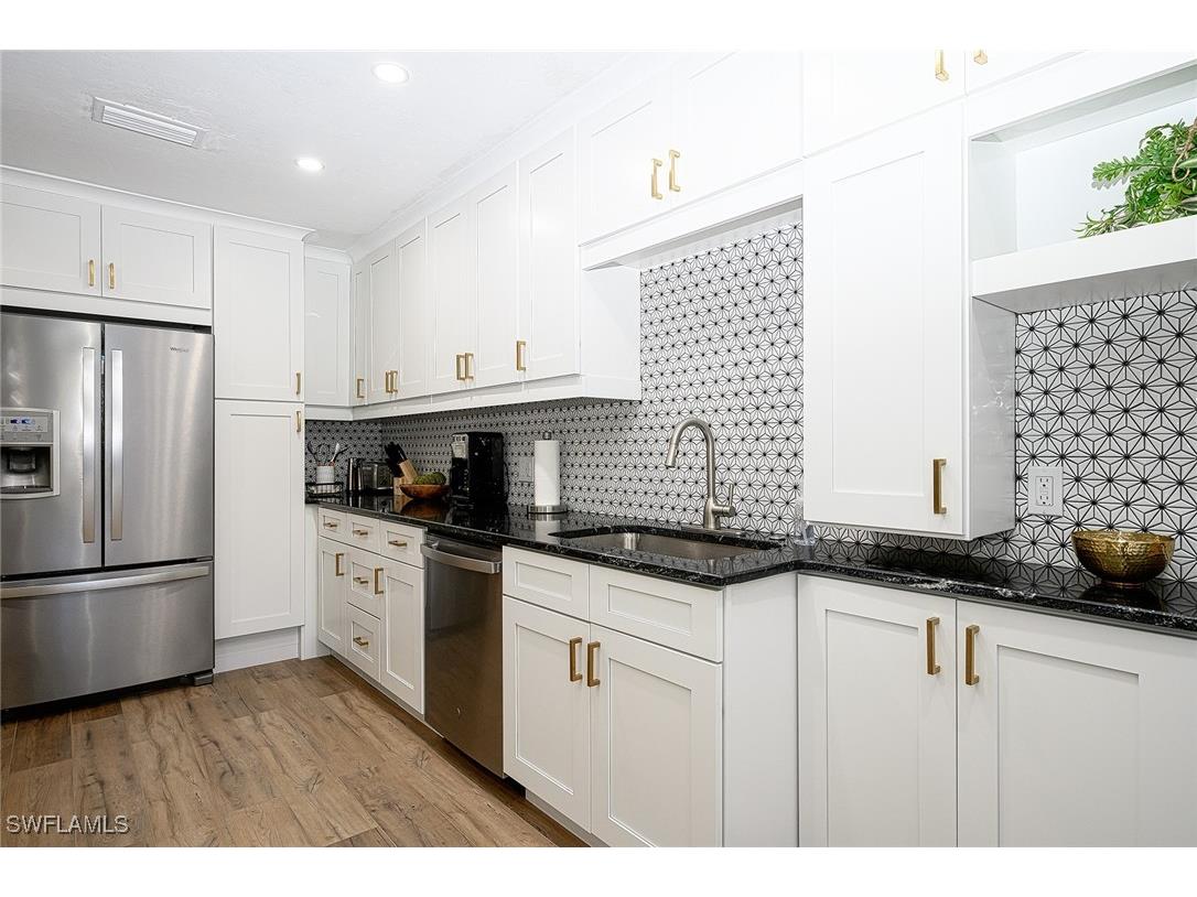 772 Reef Point Circle #55 Naples FL 34108 225075764 image13