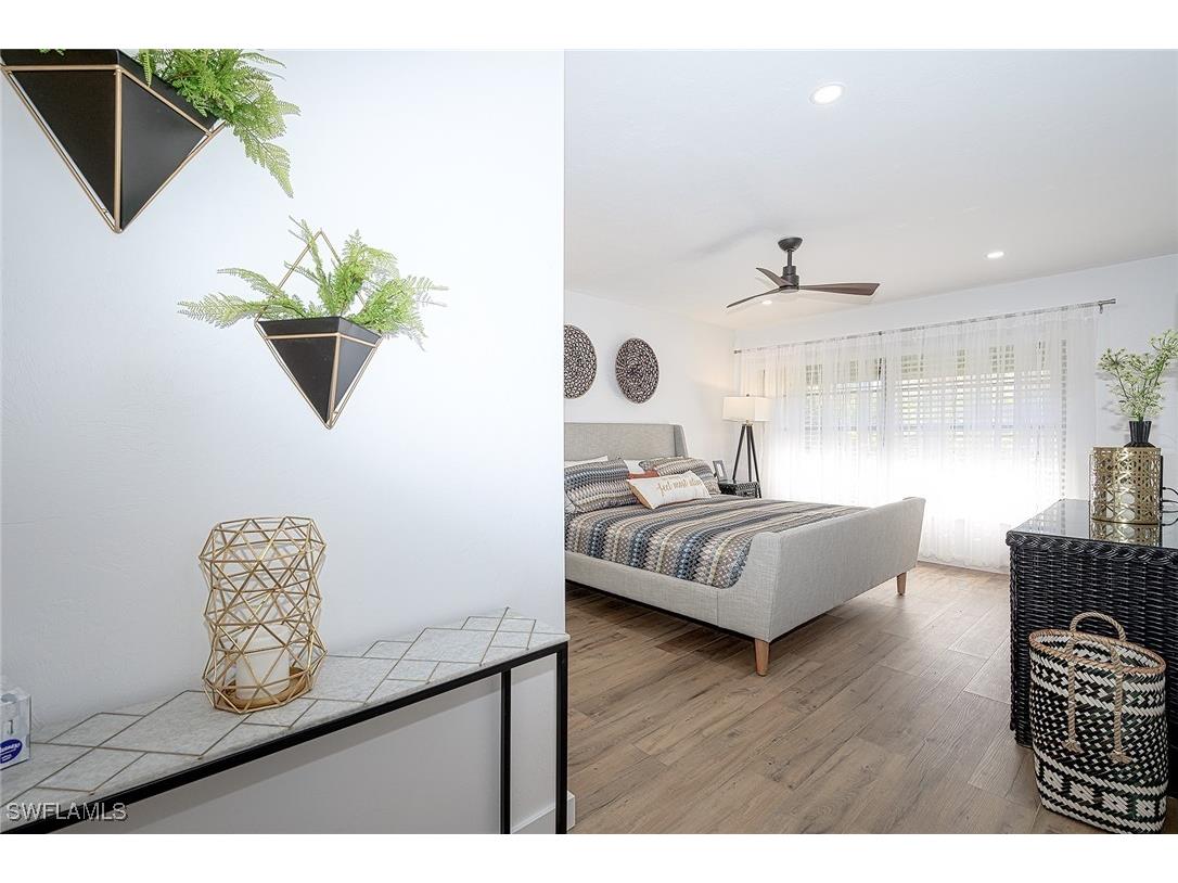 772 Reef Point Circle #55 Naples FL 34108 225075764 image16