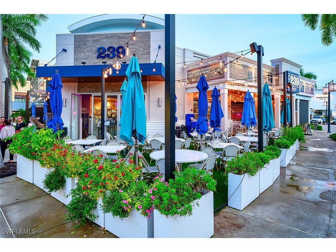 772 Reef Point Circle #55 Naples FL 34108 225075764 image33