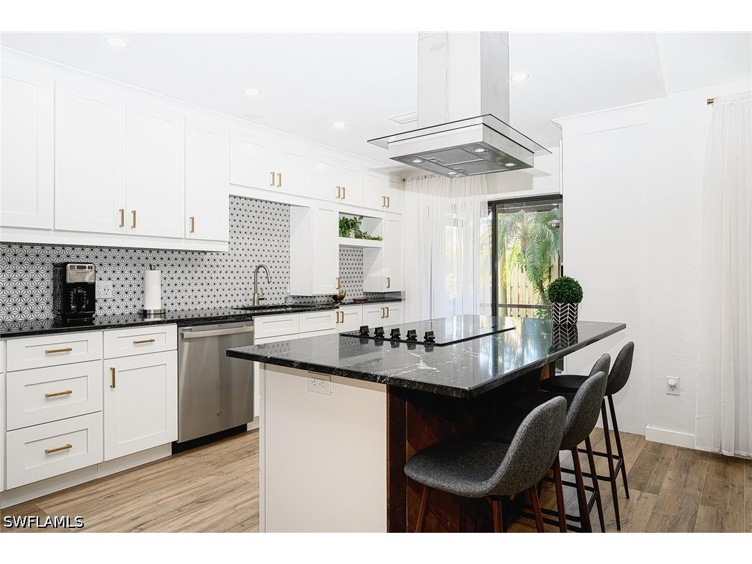 772 Reef Point Circle #55 Naples FL 34108 226022225 image8