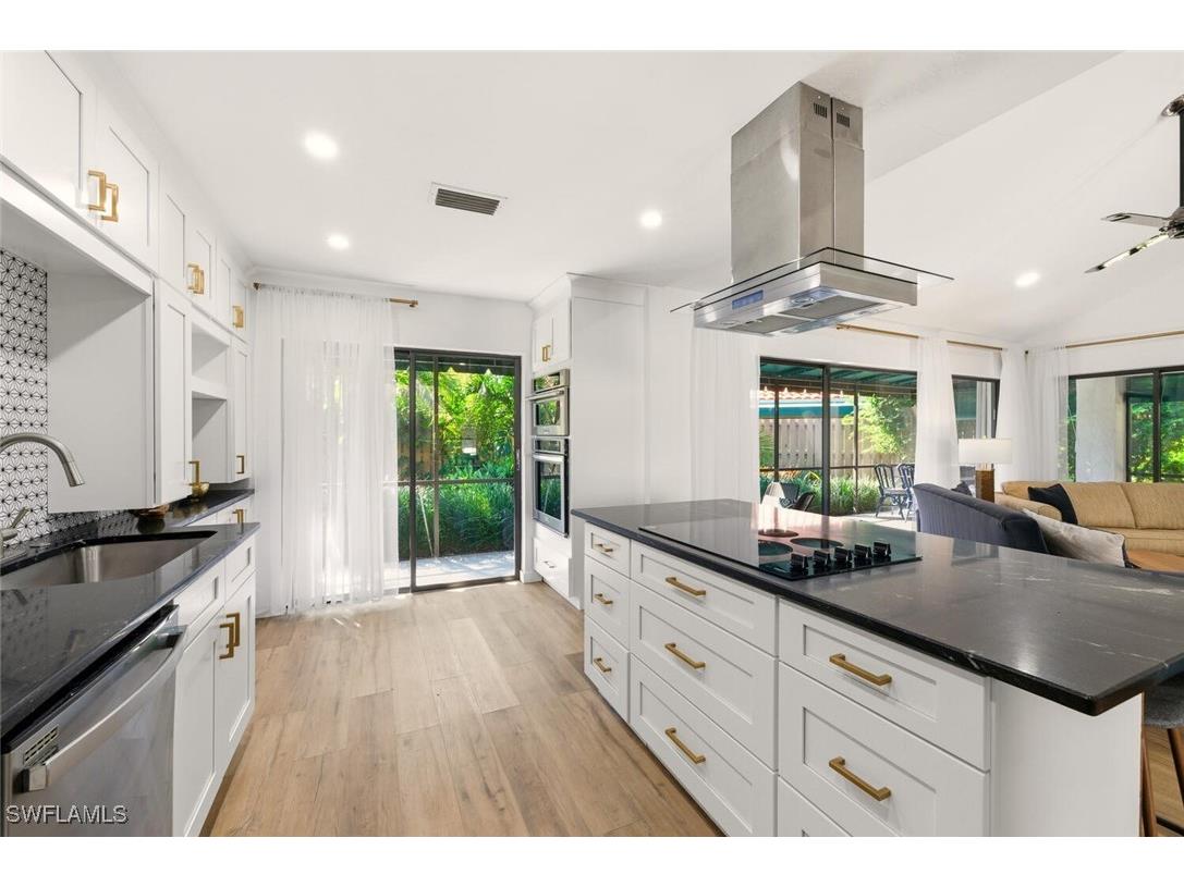 772 Reef Point Circle Naples FL 34108 225079173 image4