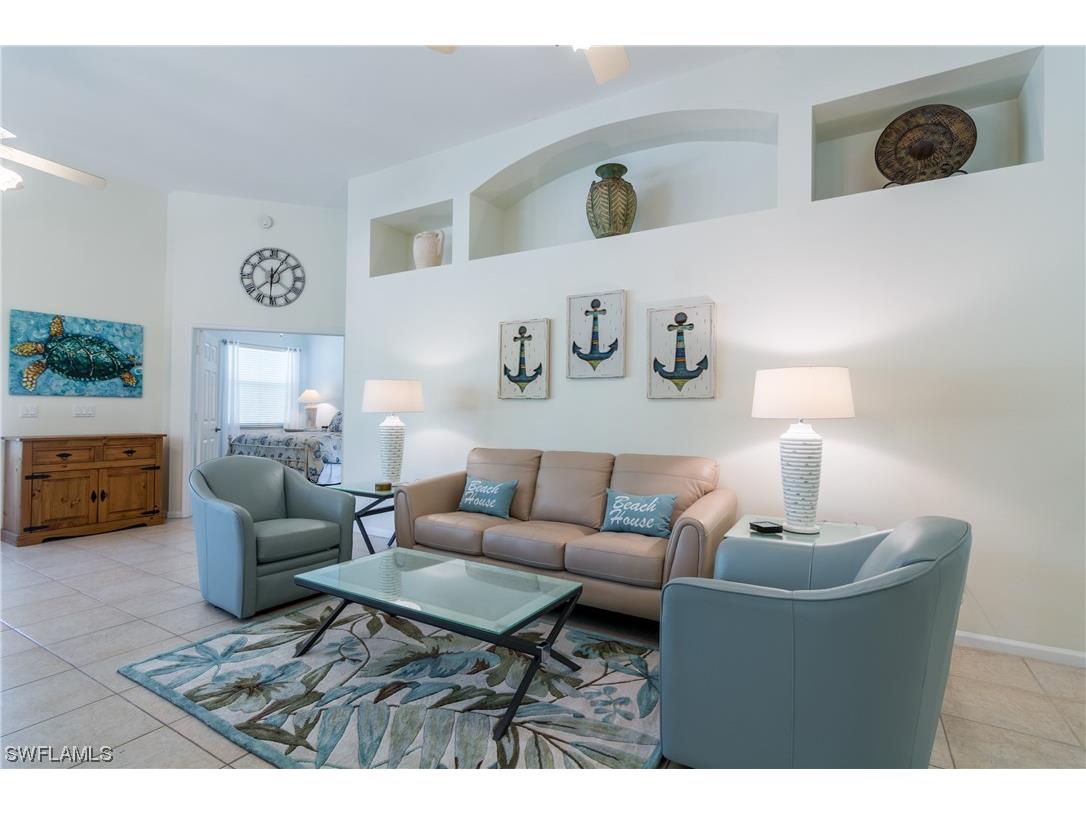 7720 Gardner Drive #201 Naples FL 34109 223034030 image1