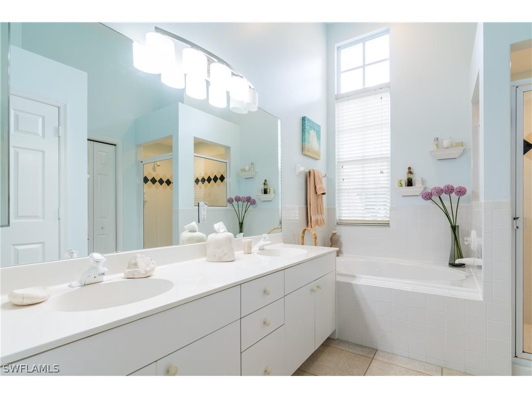 7720 Gardner Drive #201 Naples FL 34109 226008836 image7