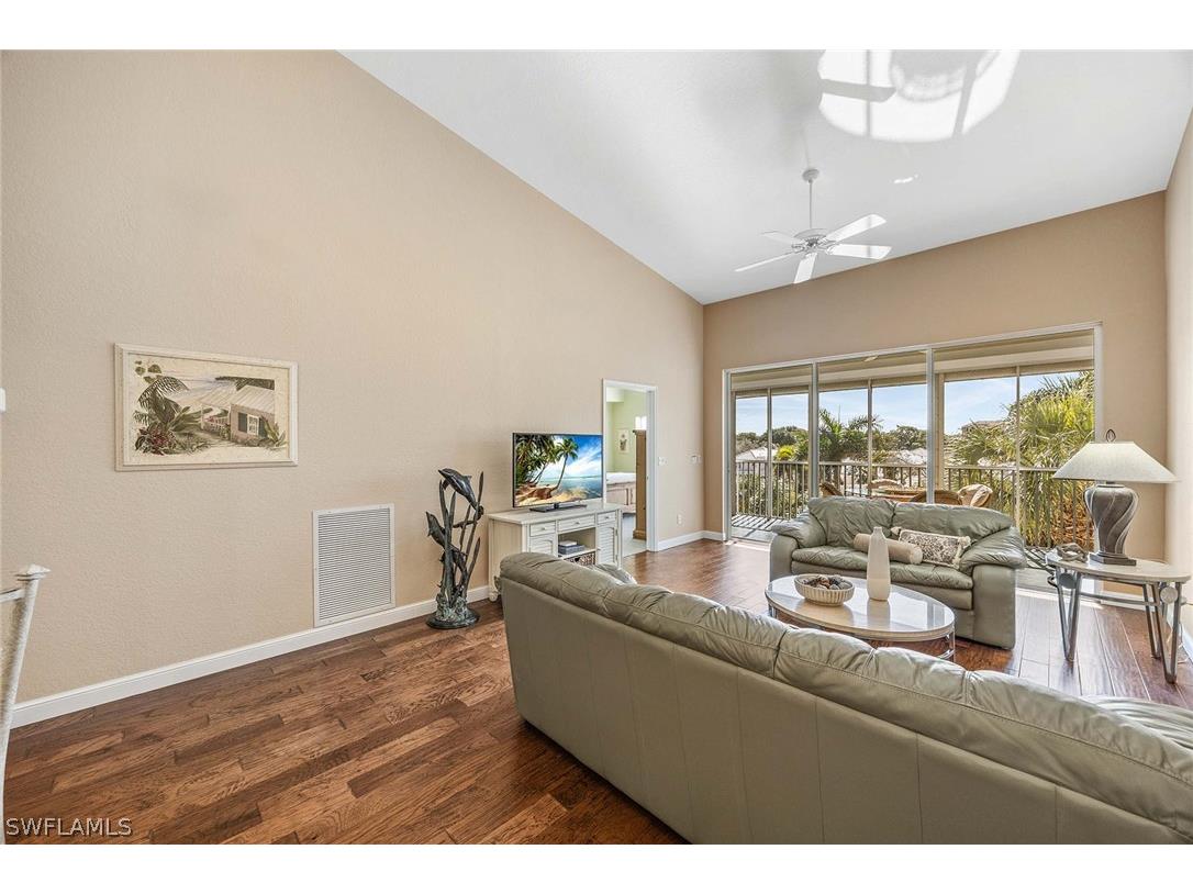 7725 Pebble Creek Circle #305 Naples FL 34108 226003768 image21