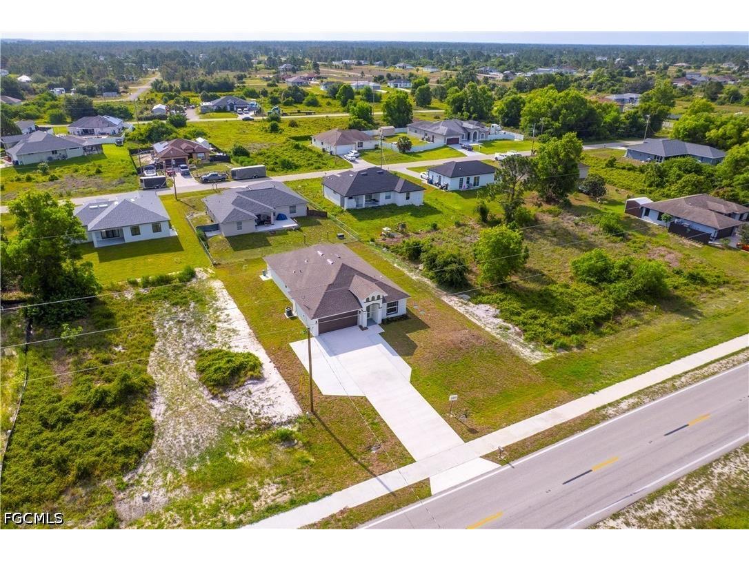 773 Bell Boulevard S Lehigh Acres FL 33974 2026010685 image3