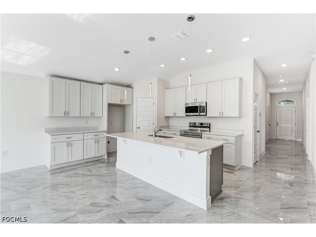 773 Bell Boulevard S Lehigh Acres FL 33974 2026010685 image6
