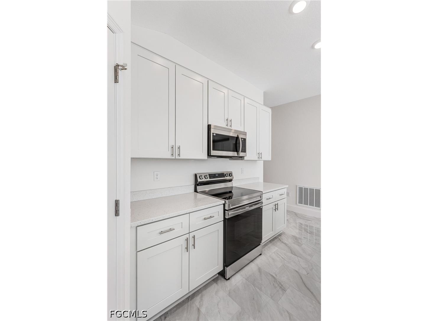 773 Bell Boulevard S Lehigh Acres FL 33974 2026010685 image8