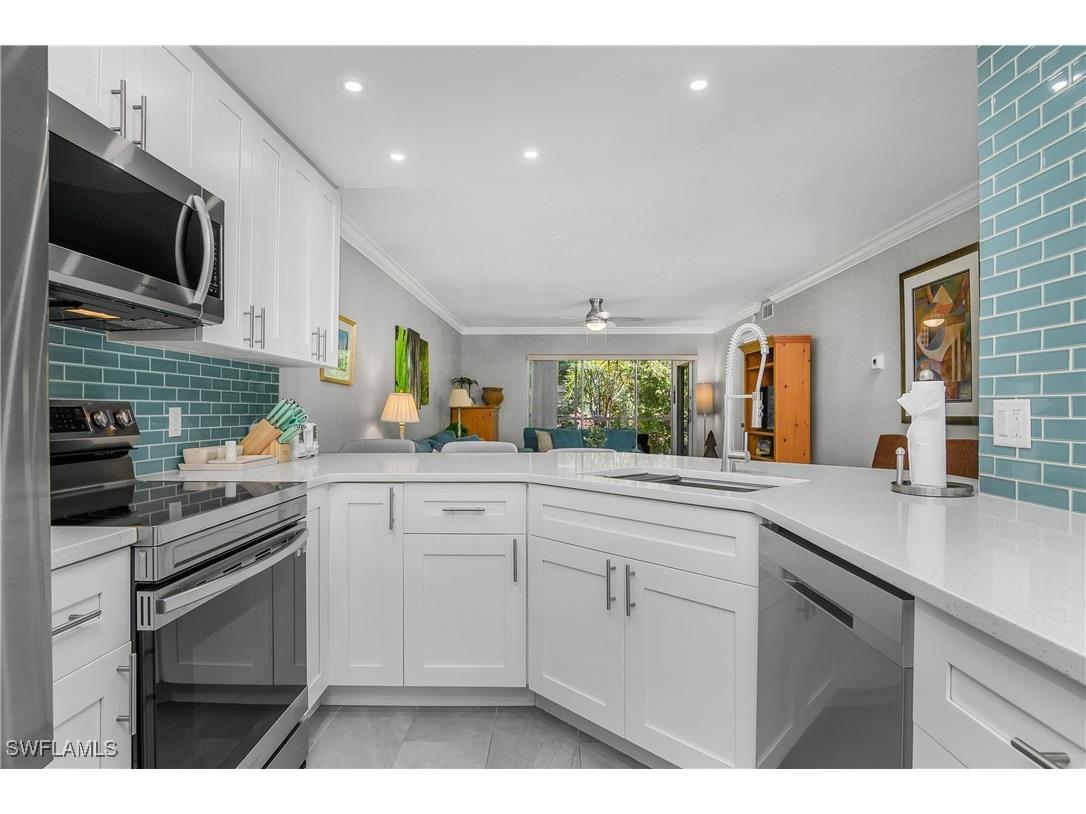 773 Wiggins Lake Drive #102 Naples FL 34110 225044514 image14