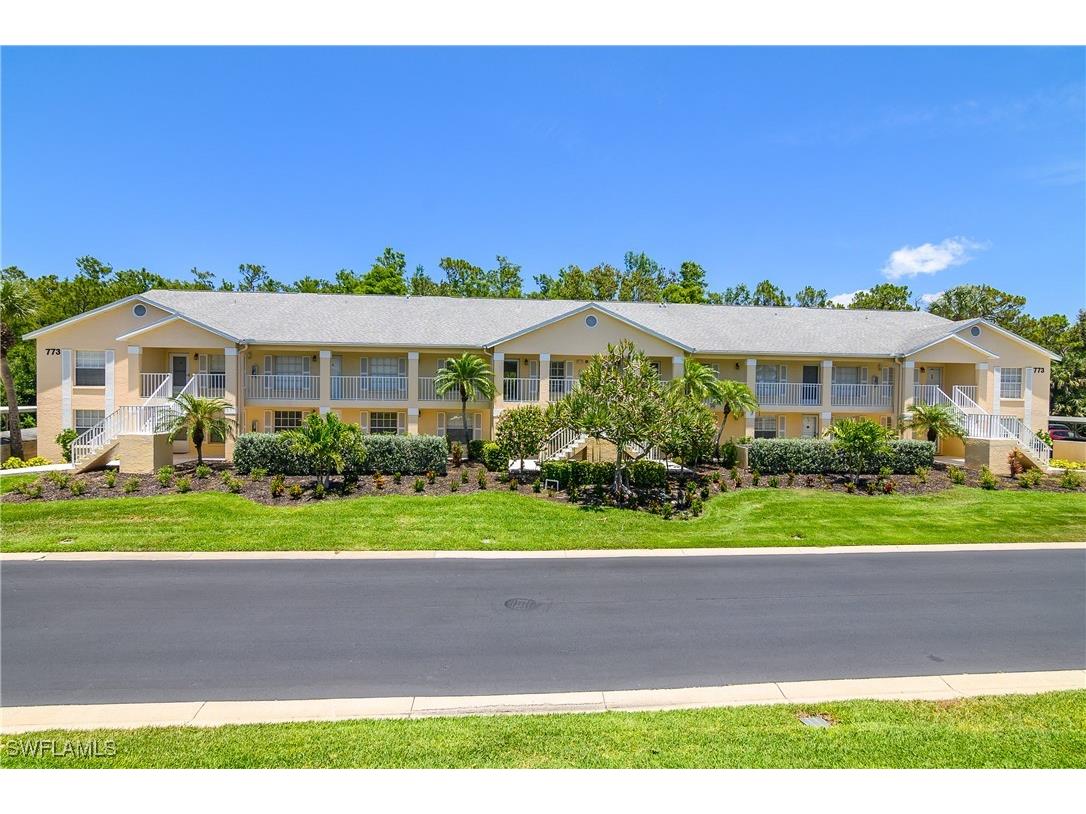 773 Wiggins Lake Drive #102 Naples FL 34110 225044514 image2