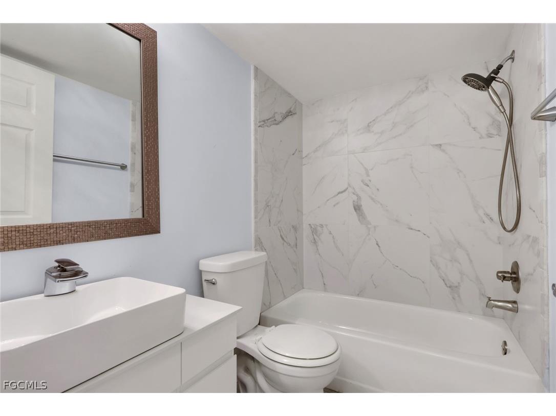 773 Wiggins Lake Drive #104 Naples FL 34110 2026010305 image24