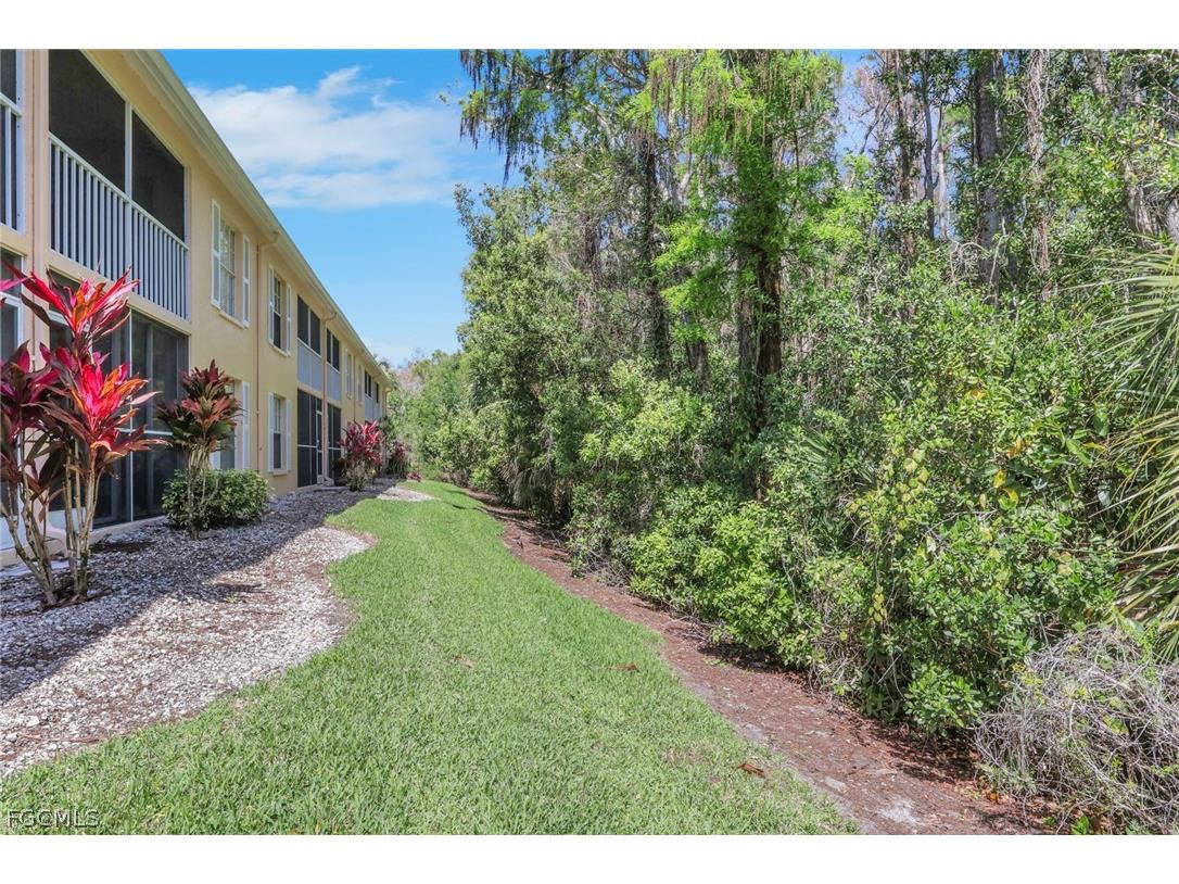 773 Wiggins Lake Drive #104 Naples FL 34110 2026010305 image30