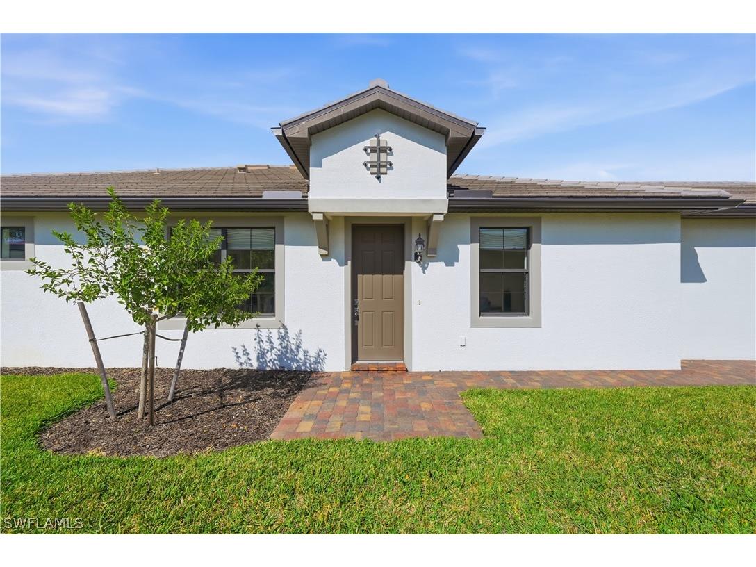 7733 Jacaranda Lane Naples FL 34114 226006913 image3