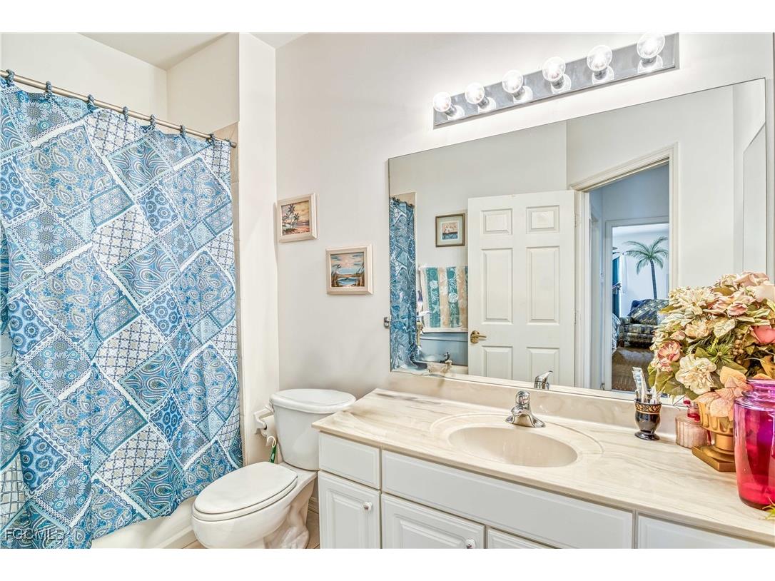 7737 Haverhill Court Naples FL 34104 2025022632 image17