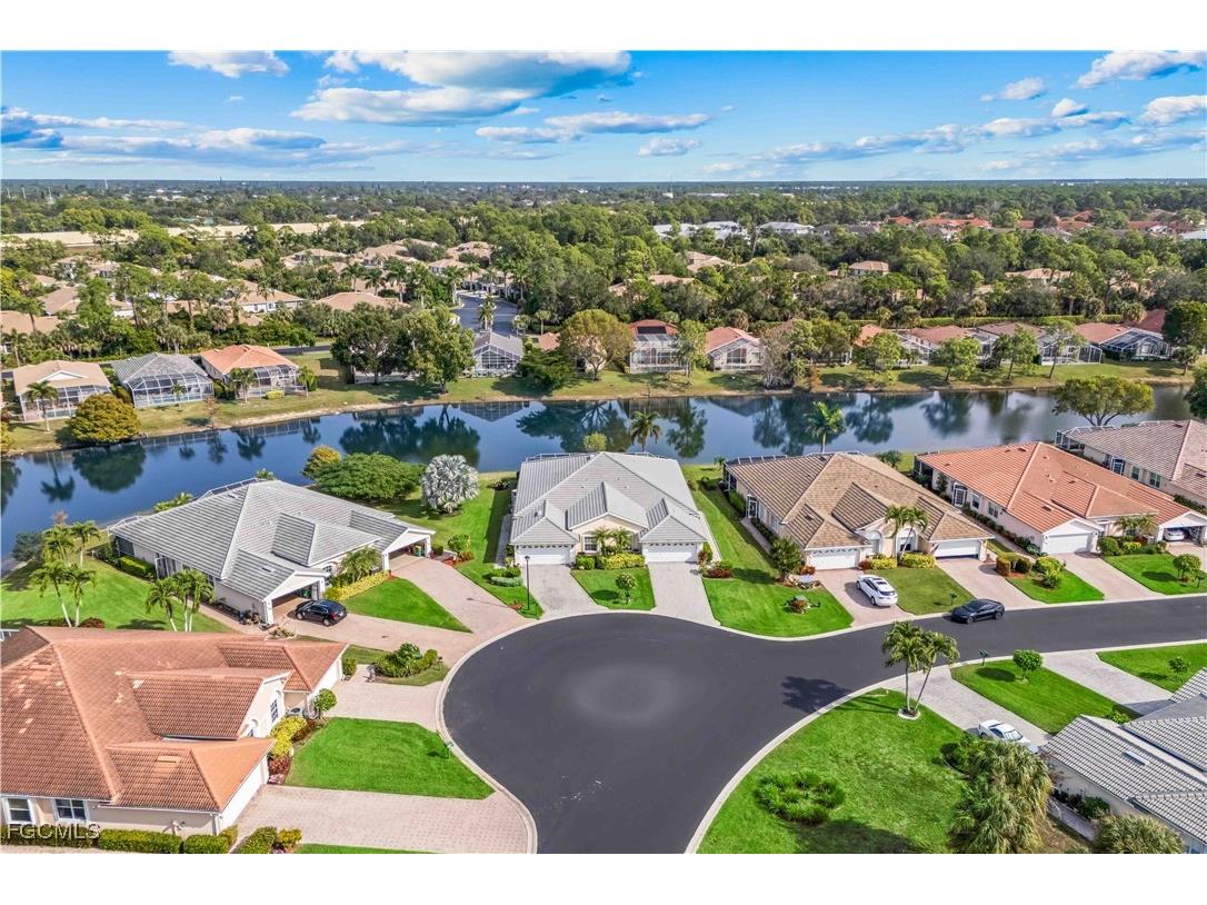 7737 Haverhill Court Naples FL 34104 2025022632 image2