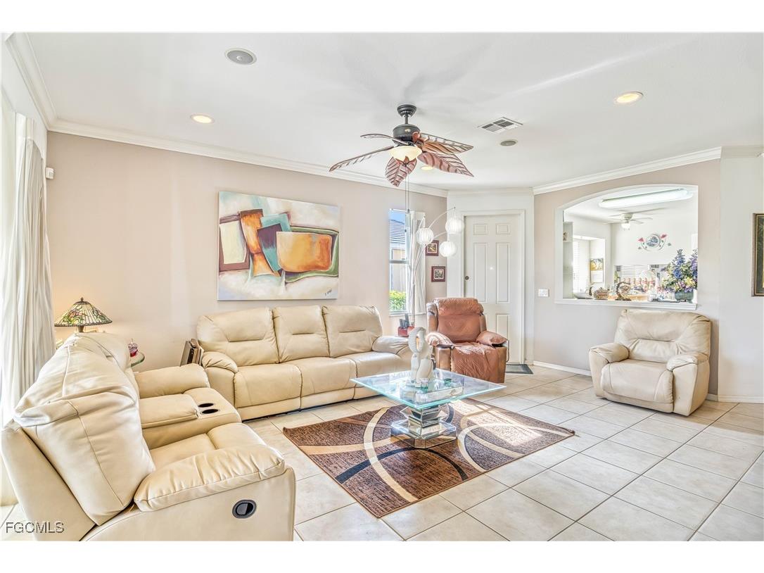 7737 Haverhill Court Naples FL 34104 2025022632 image4