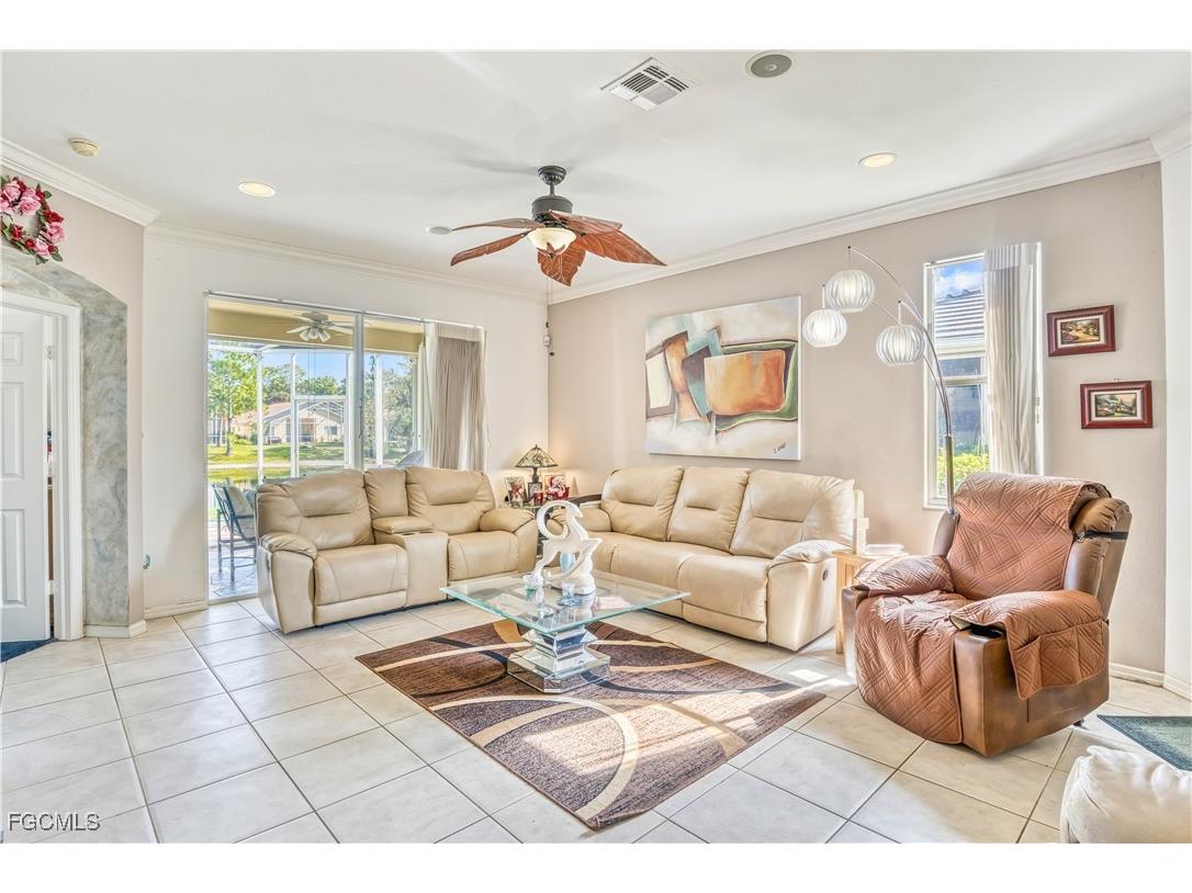 7737 Haverhill Court Naples FL 34104 2025022632 image5