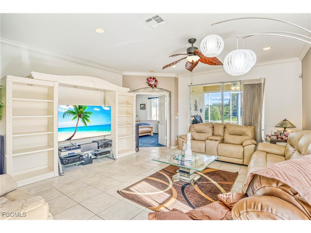 7737 Haverhill Court Naples FL 34104 2025022632 image6