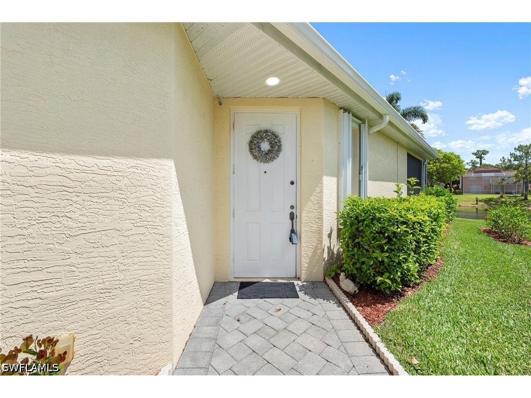 7737 Haverhill Court Naples FL 34104 226018938 image4