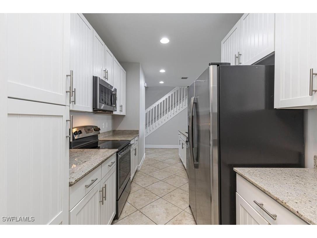 7738 Bristol Circle Naples FL 34120 225076337 image10