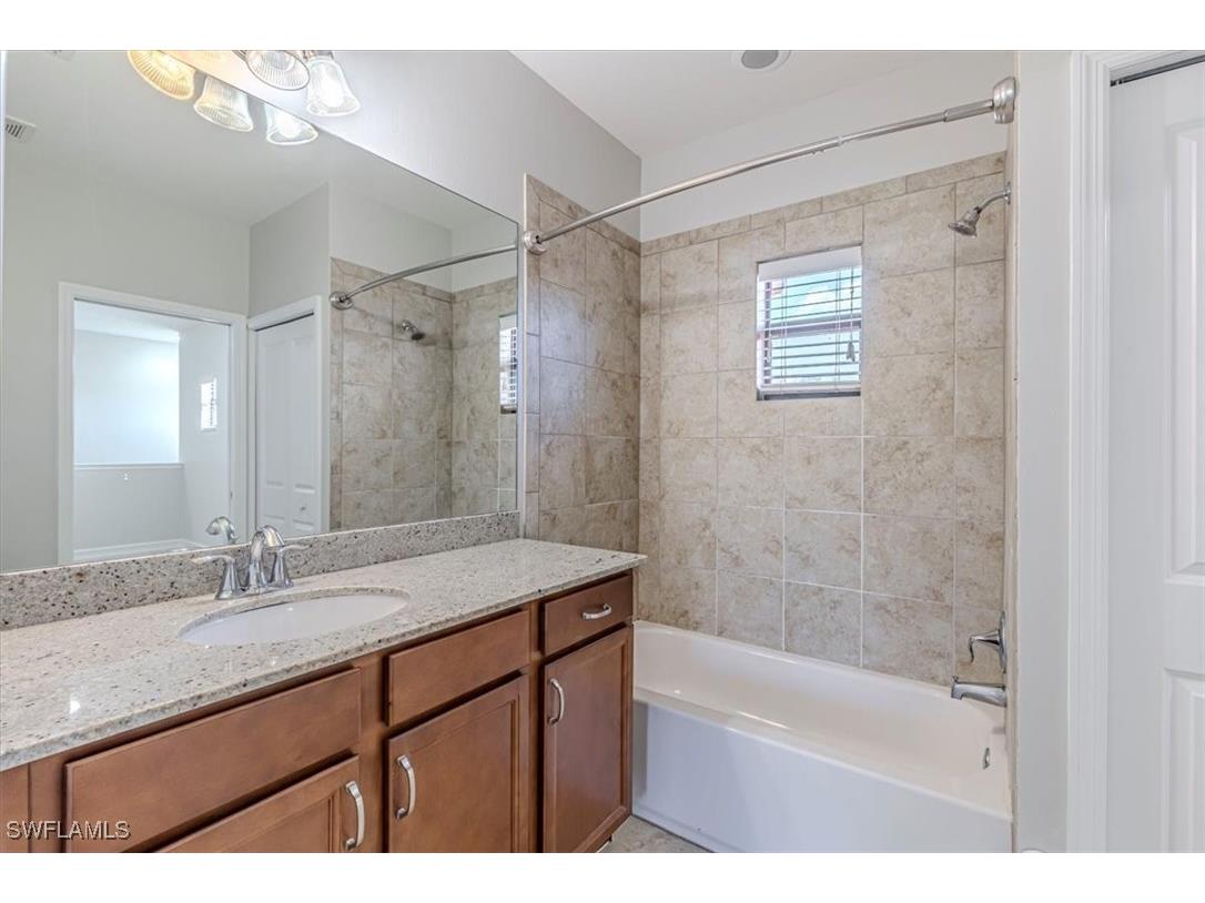 7738 Bristol Circle Naples FL 34120 225076337 image13