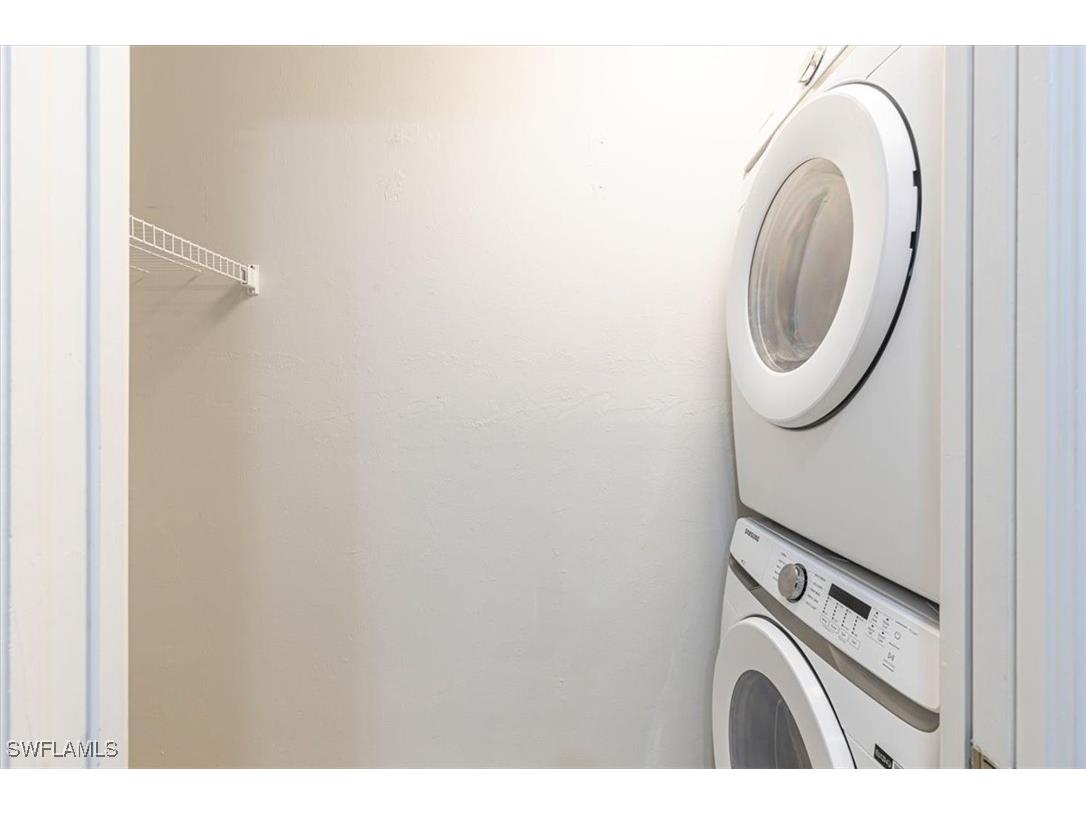 7738 Bristol Circle Naples FL 34120 225076337 image23