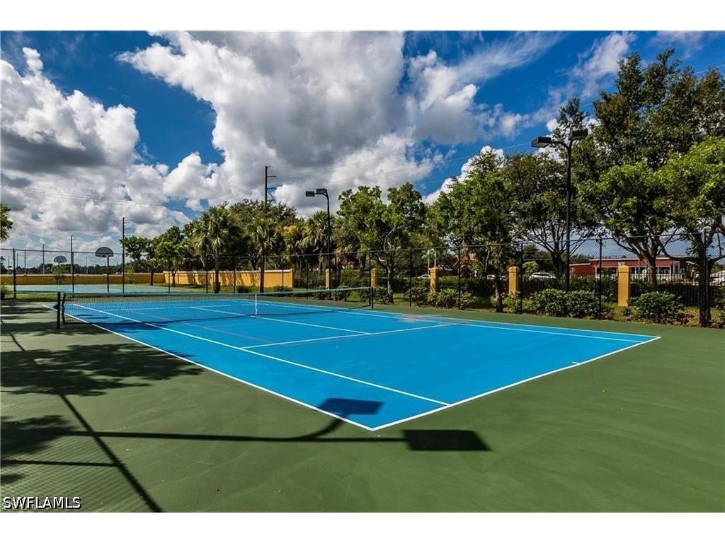 7738 Bristol Circle Naples FL 34120 226014492 image30