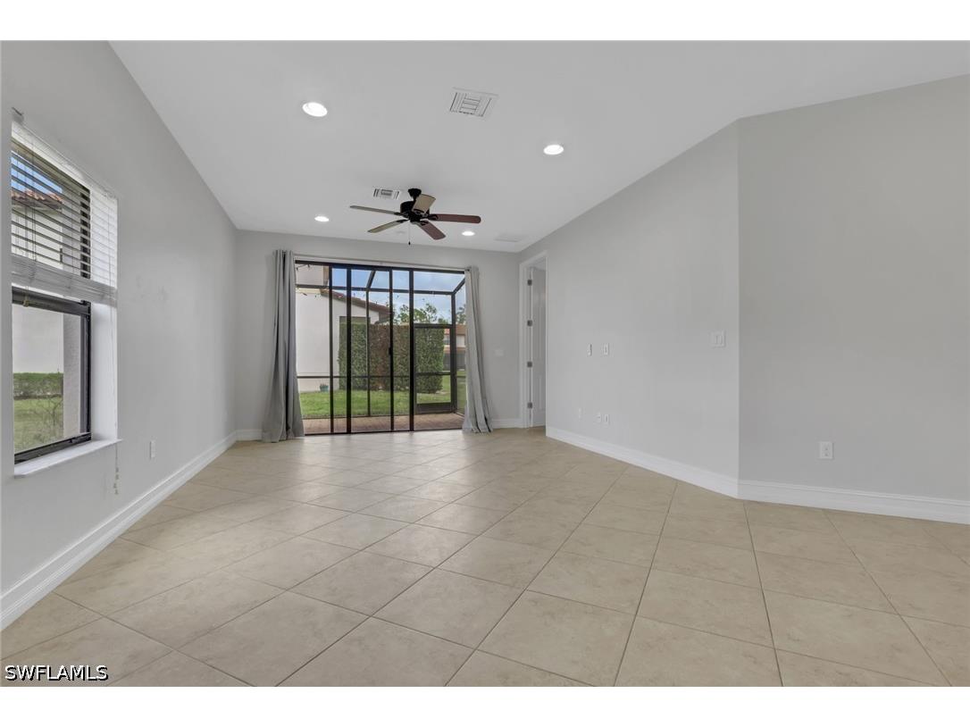 7738 Bristol Circle Naples FL 34120 226014492 image9