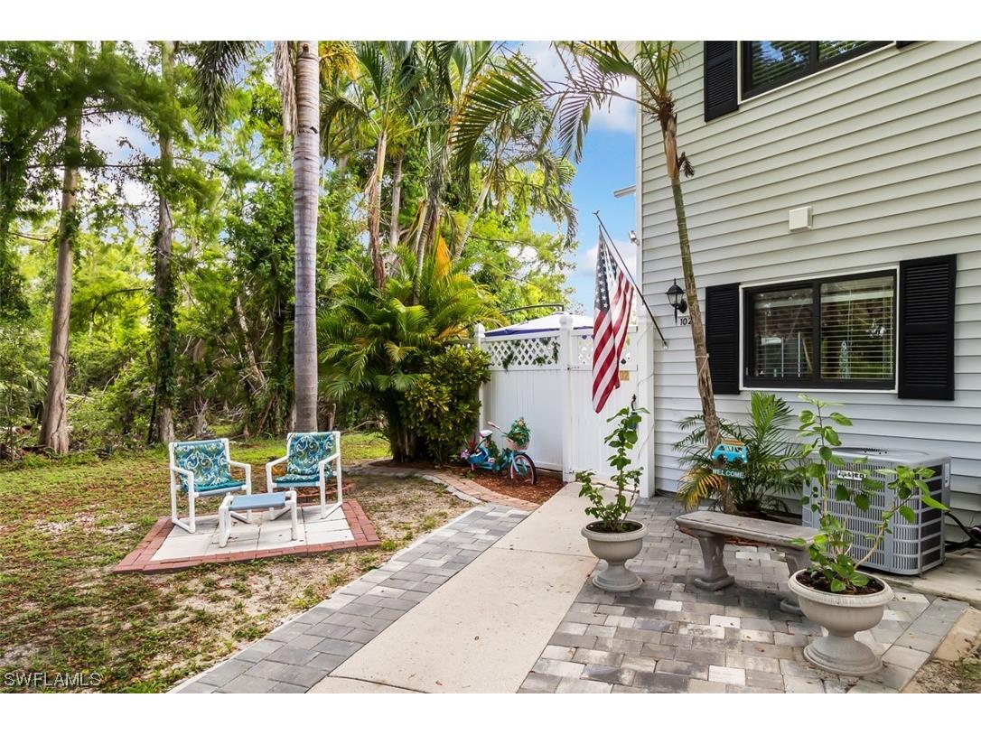 7738 Tamara Lee Court #102 Fort Myers FL 33907 223041443 image1
