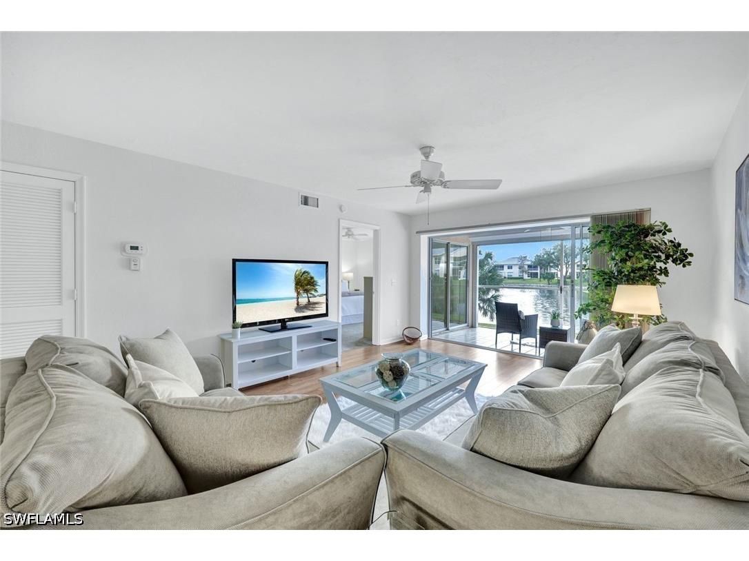 774 Wiggins Lake Drive #101 Naples FL 34110 226018660 image1