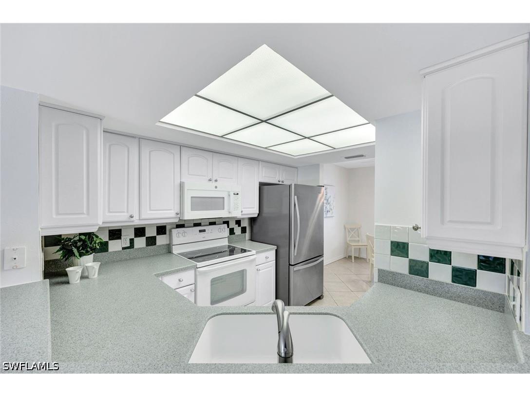 774 Wiggins Lake Drive #101 Naples FL 34110 226018660 image6