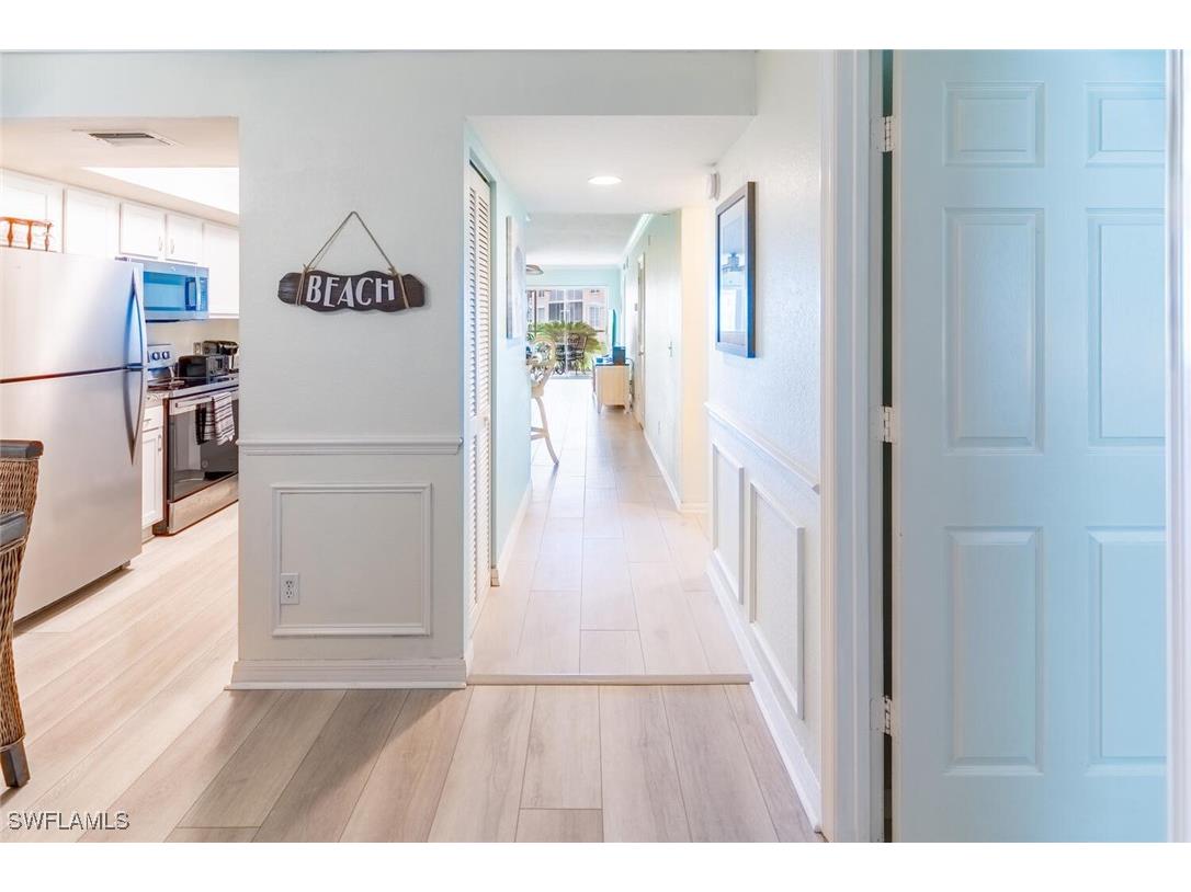 774 Wiggins Lake Drive #106 Naples FL 34110 225068362 image3