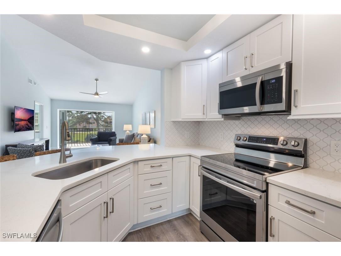 774 Wiggins Lake Drive #203 Naples FL 34110 225072329 image10