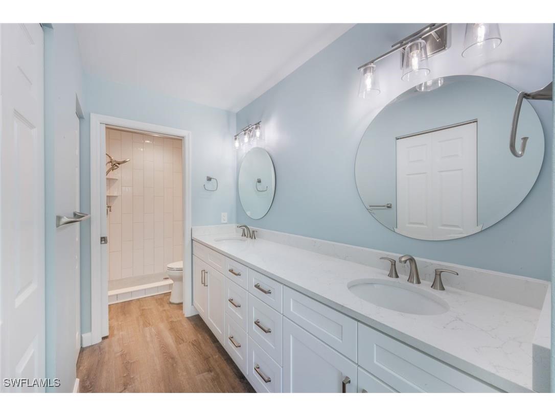 774 Wiggins Lake Drive #203 Naples FL 34110 225072329 image16