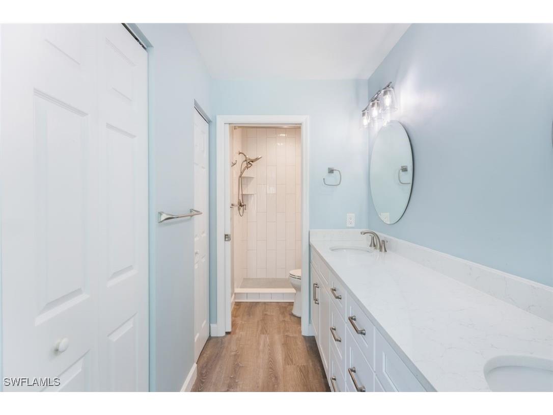 774 Wiggins Lake Drive #203 Naples FL 34110 225072329 image17