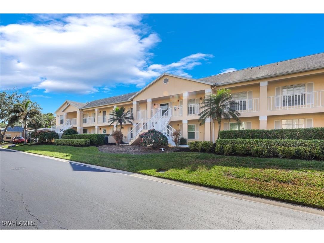 774 Wiggins Lake Drive #203 Naples FL 34110 225072329 image2
