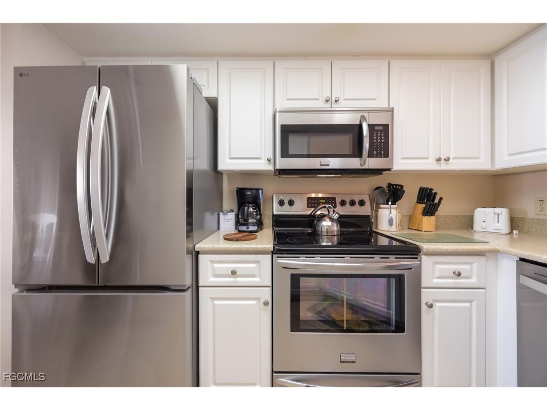 774 Wiggins Lake Drive #204 Naples FL 34110 2025019603 image14