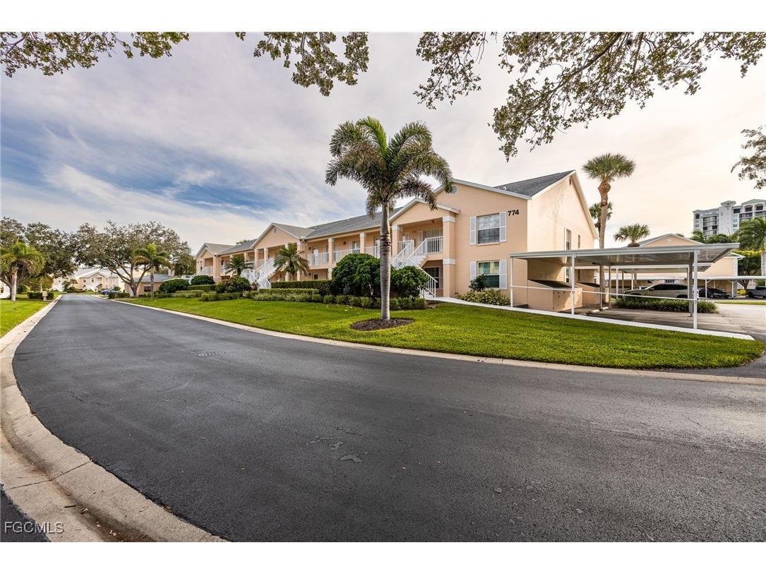 774 Wiggins Lake Drive #204 Naples FL 34110 2025019603 image30