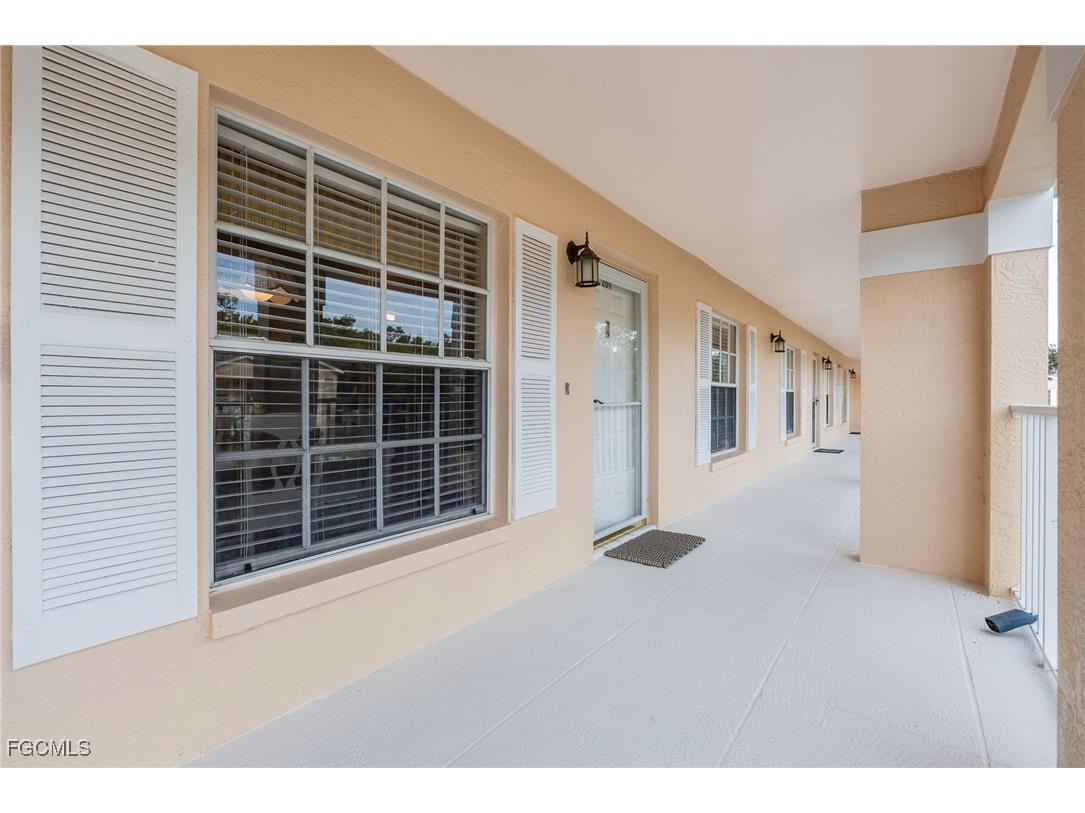 774 Wiggins Lake Drive #204 Naples FL 34110 2025019603 image7