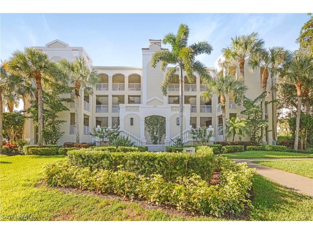 7741 Pebble Creek Circle #302 Naples FL 34108 226012167 image16
