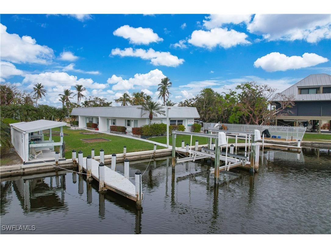 7745 Bocilla Lane Bokeelia FL 33922 224096931 image1
