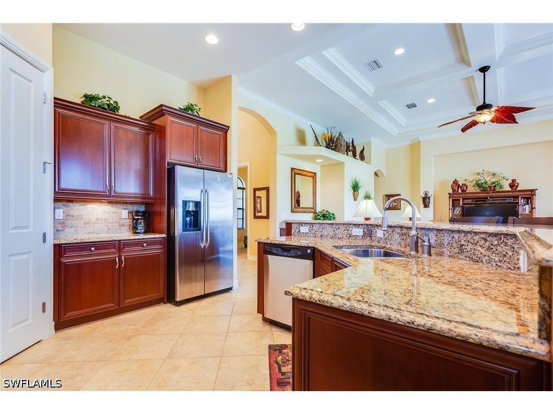 7747 Cottesmore Drive Naples FL 34113 226020460 image12