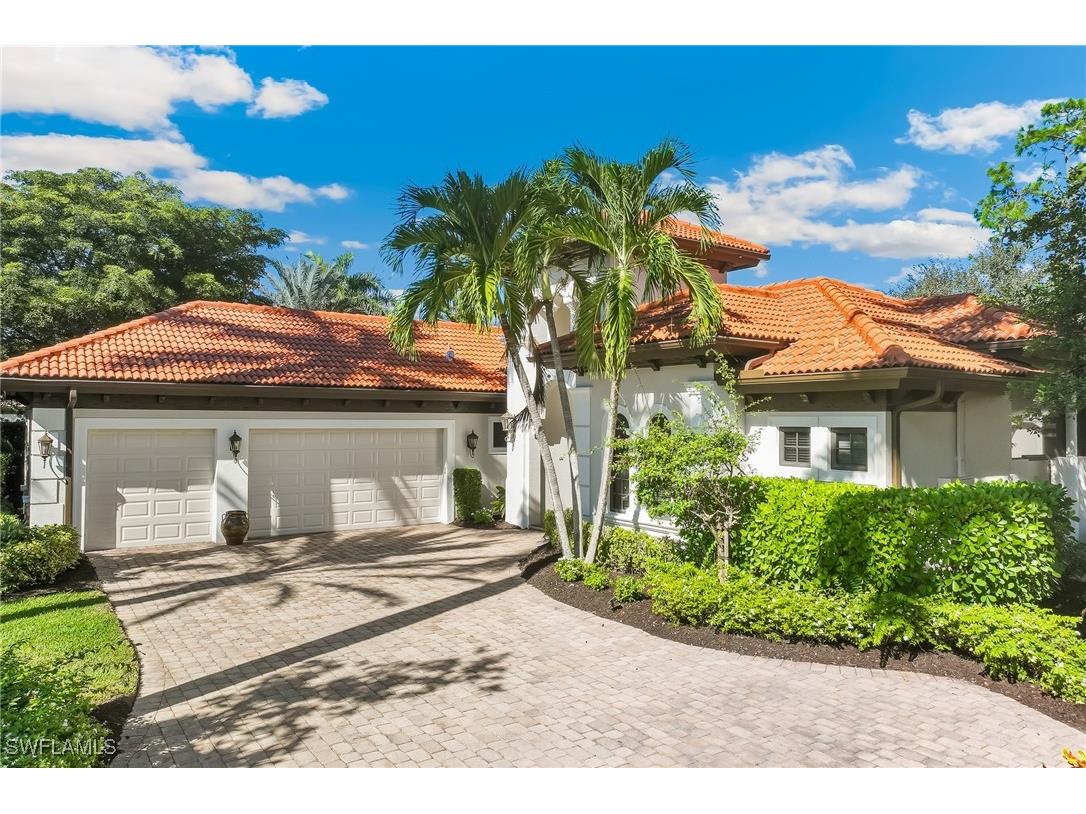 7749 Classics Drive Naples FL 34113 225078987 image1