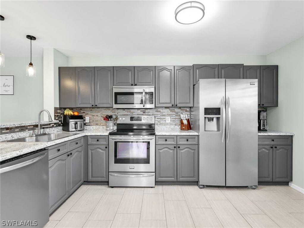 7749 Jewel Lane #101 Naples FL 34109 226008653 image3